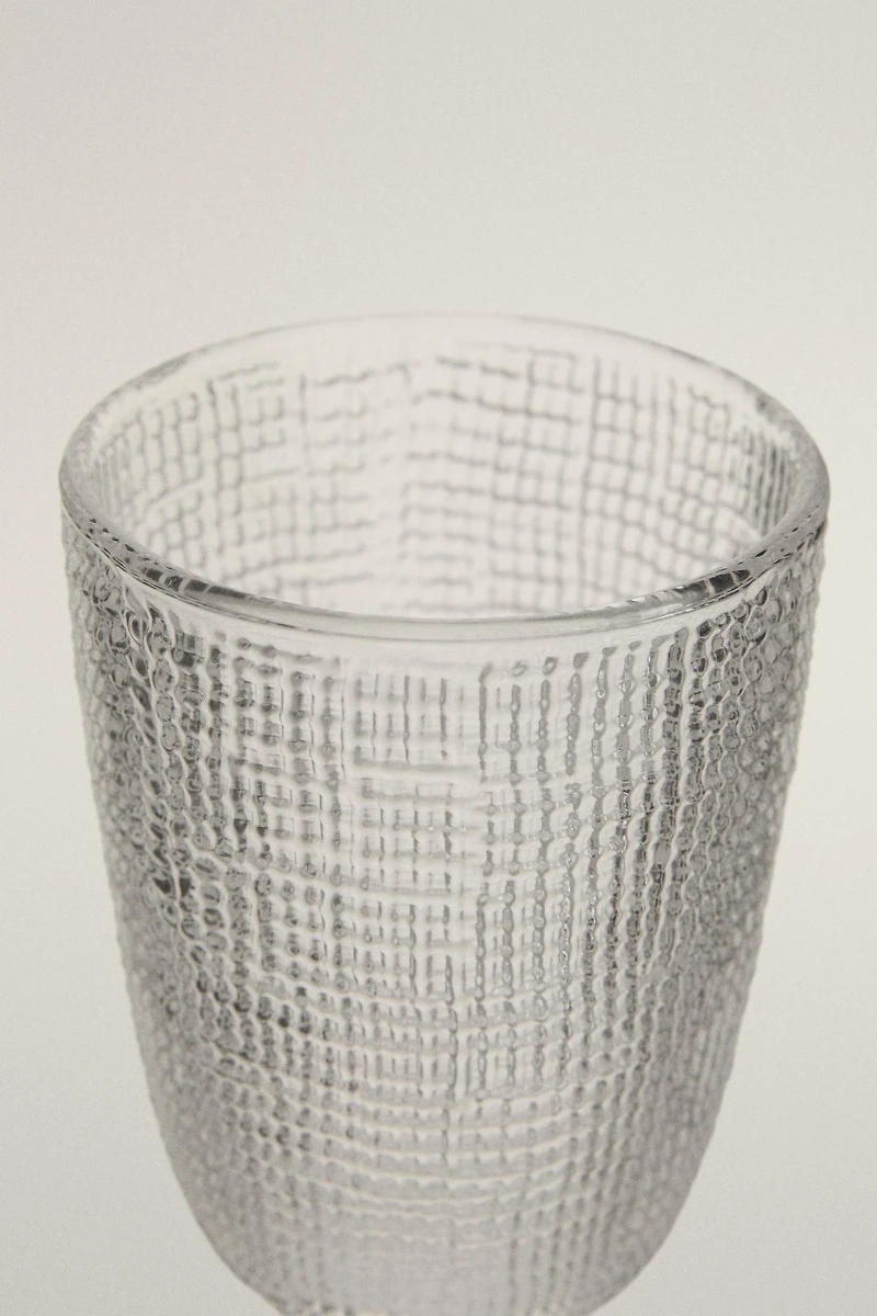 VERRE À PIED RELIEF
