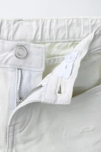 SHORT EN JEAN DÉCHIR