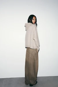 TRF OVERSIZE BARREL LOW-RISE JEANS