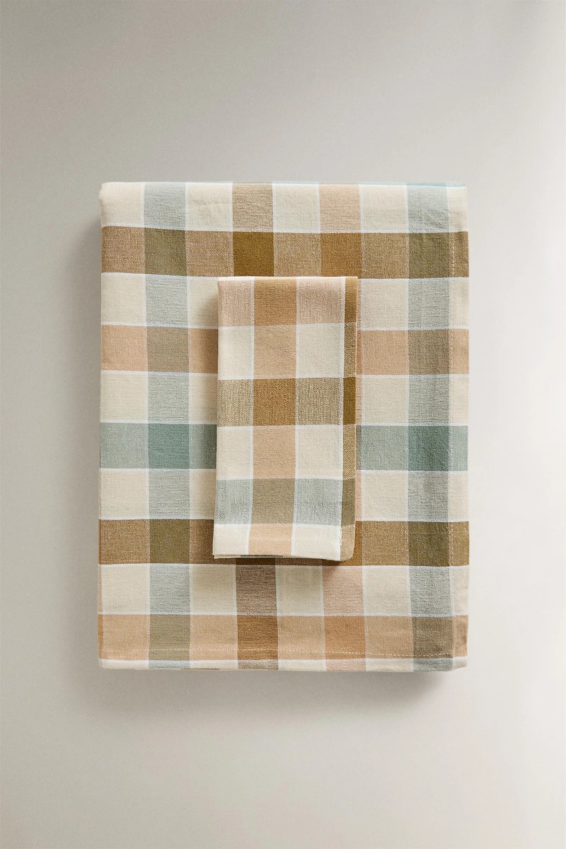 DYED THREAD CHECK TABLECLOTH