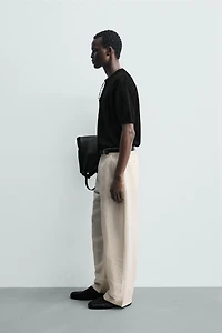 PANTALON COUPE DÉCONTRACTÉE À PLIS