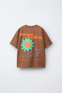 RAISED PRINT T-SHIRT