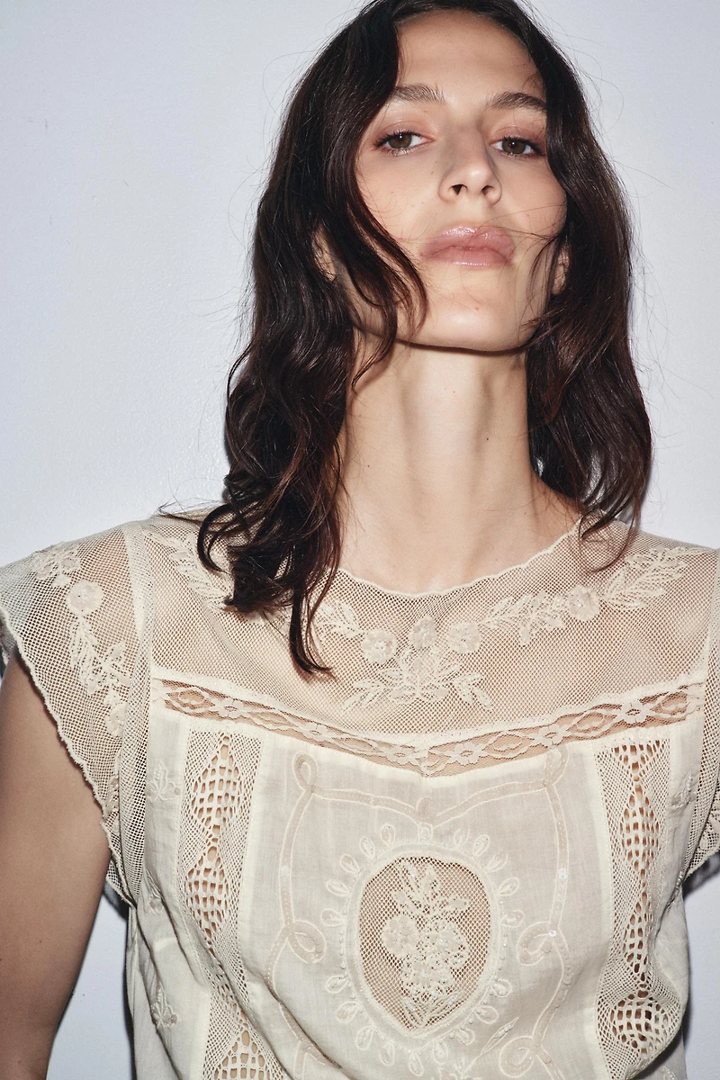 ROBE BRODERIES PAILLETTES LIMITED EDITION