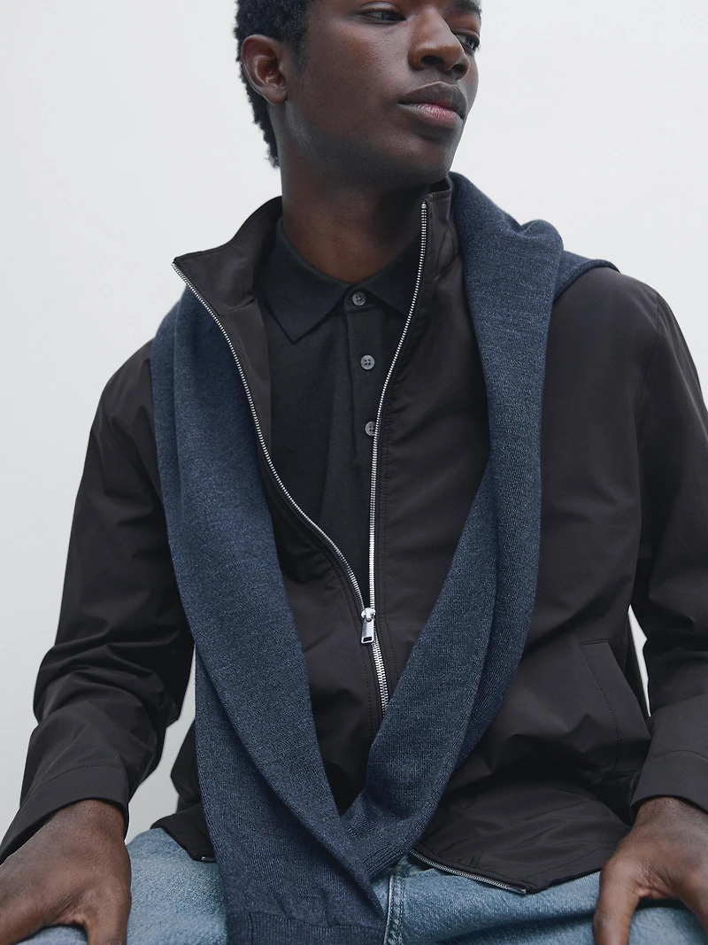Two-way stretch fabric jacket