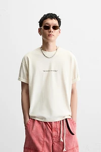 T-SHIRT IMPRIMÉS DÉLAVÉS