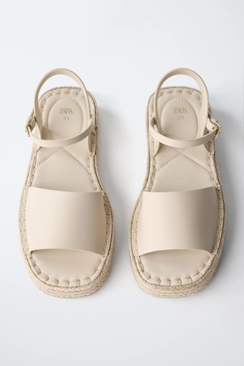 SANDALES EN JUTE