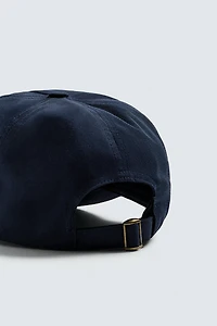 TECHNICAL CAP