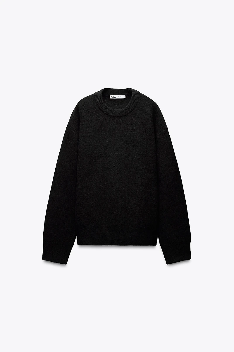BASIC KNIT SWEATER