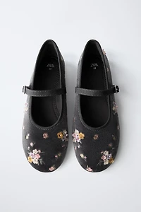 FLORAL EMBROIDERED BALLET FLATS