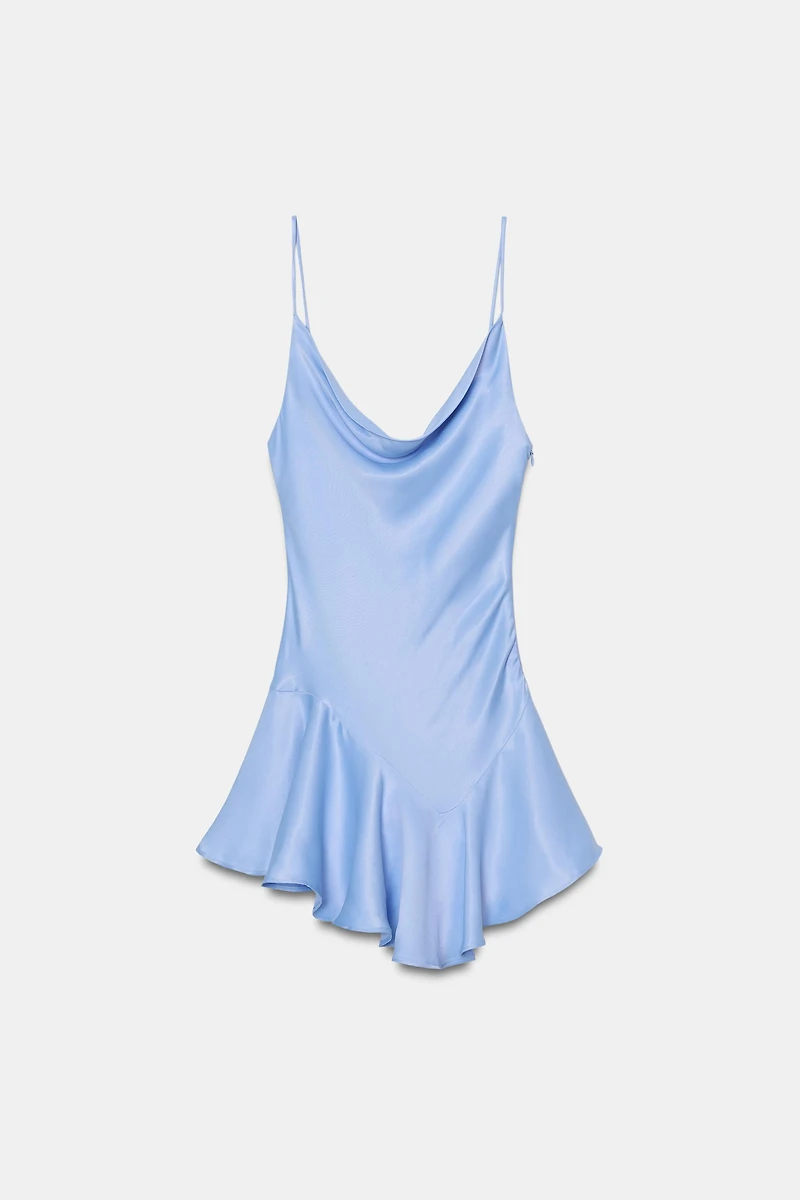 ROBE COURTE SATINÉE BAS ASYMÉTRIQUE