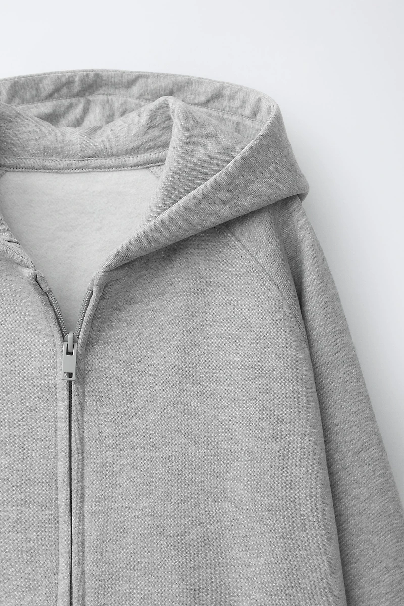 HOODED ZIP SWEATSHIRT