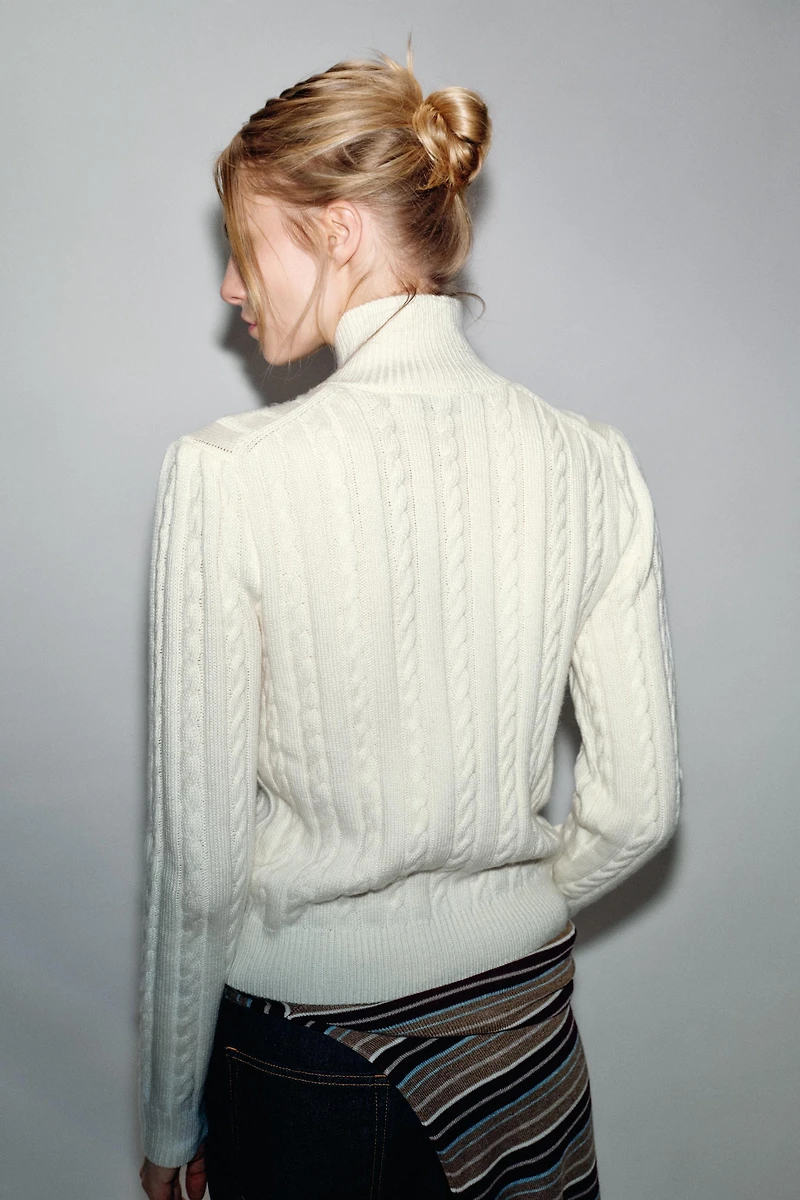 GILET EN MAILLE À TORSADES