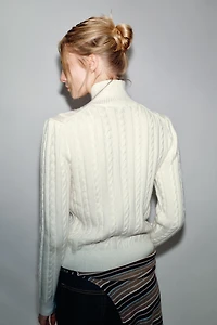 GILET EN MAILLE À TORSADES