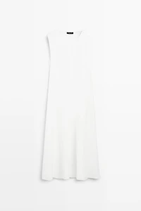 Flowing 100% linen midi dress