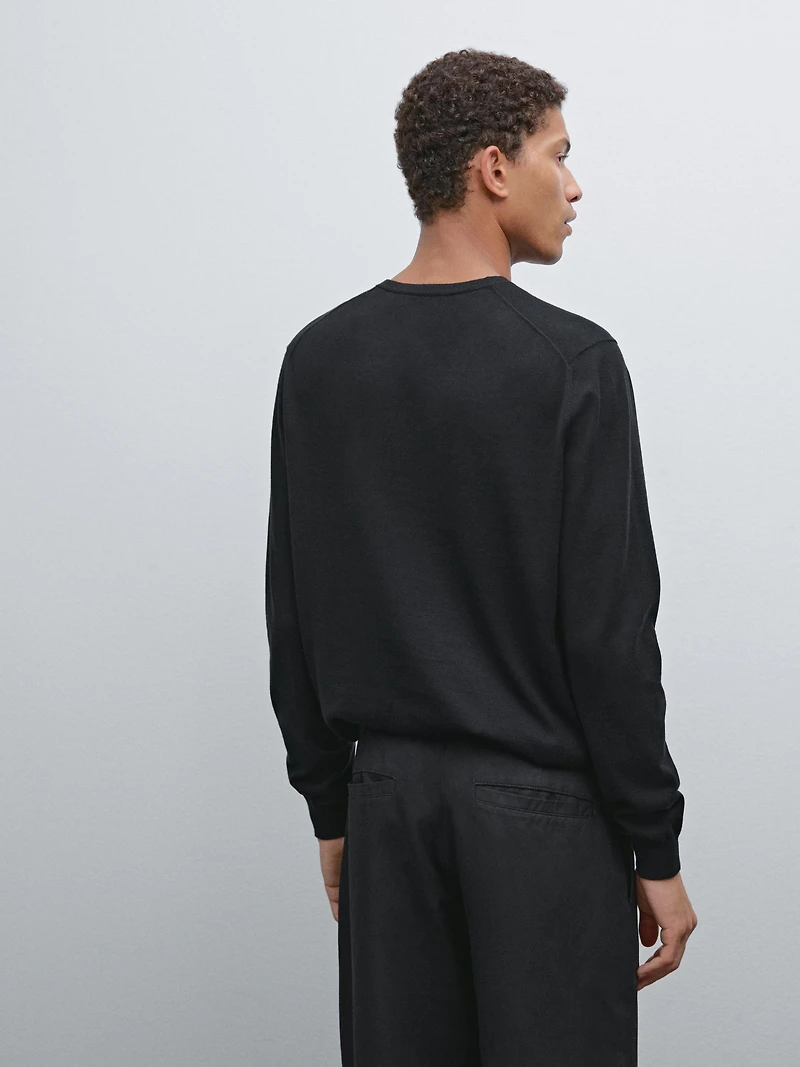 Long sleeve cotton knit sweater