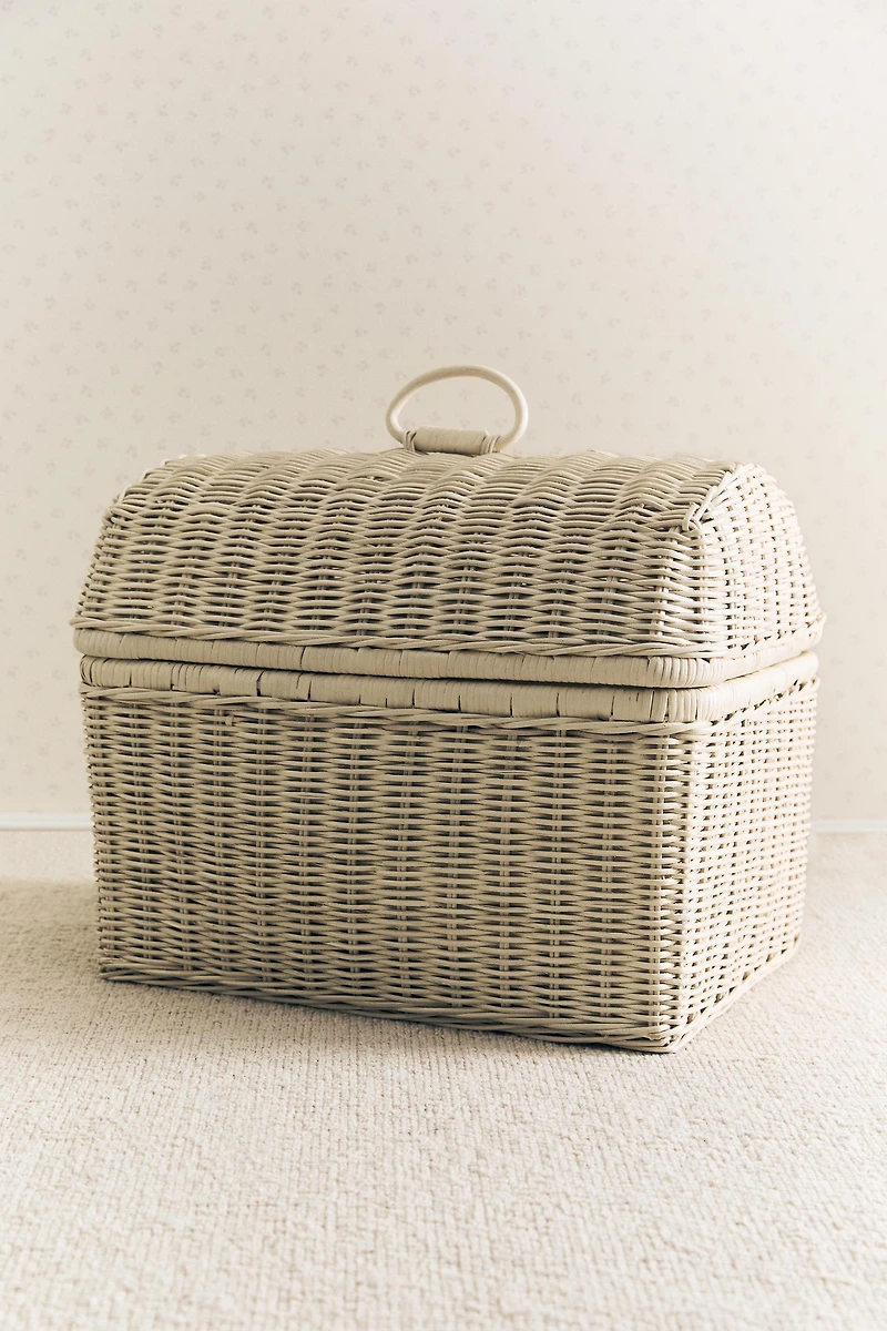 CHILDREN'S RATTAN HAMPER WITH LID