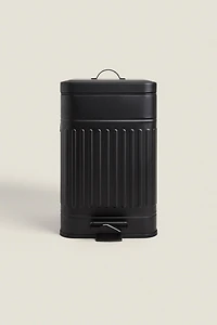 SMALL KITCHEN TRASH CAN