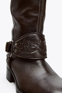 LEATHER EMBROIDERED FLAT BOOTS