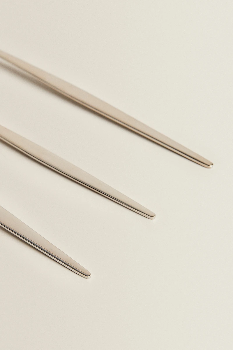 SERVING SPOON THIN HANDLE