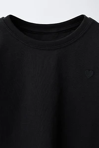EMBROIDERED HEART T-SHIRT