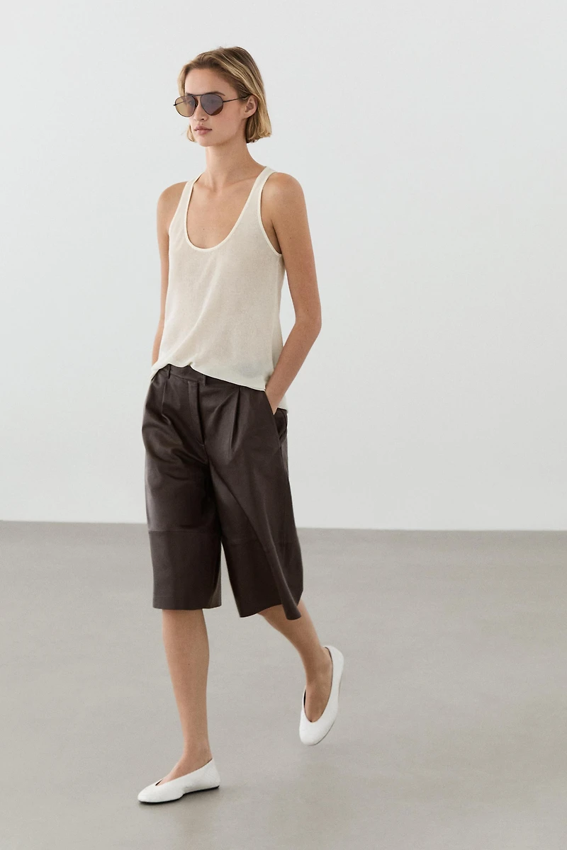 Long nappa leather Bermuda shorts