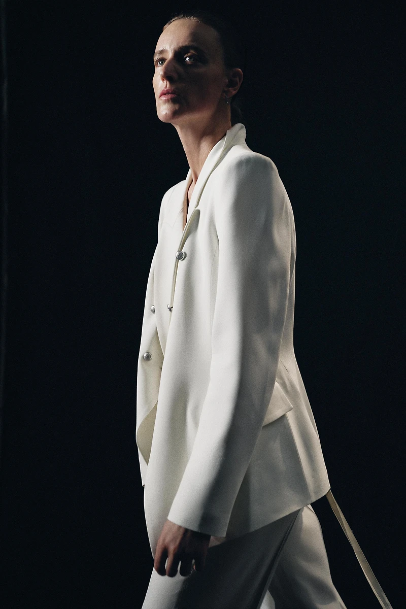 ZW COLLECTION DOUBLE BREASTED BLAZER WITH SHOULDER PADS