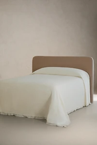COTTON BEDSPREAD WITH EMBROIDERED RUFFLE