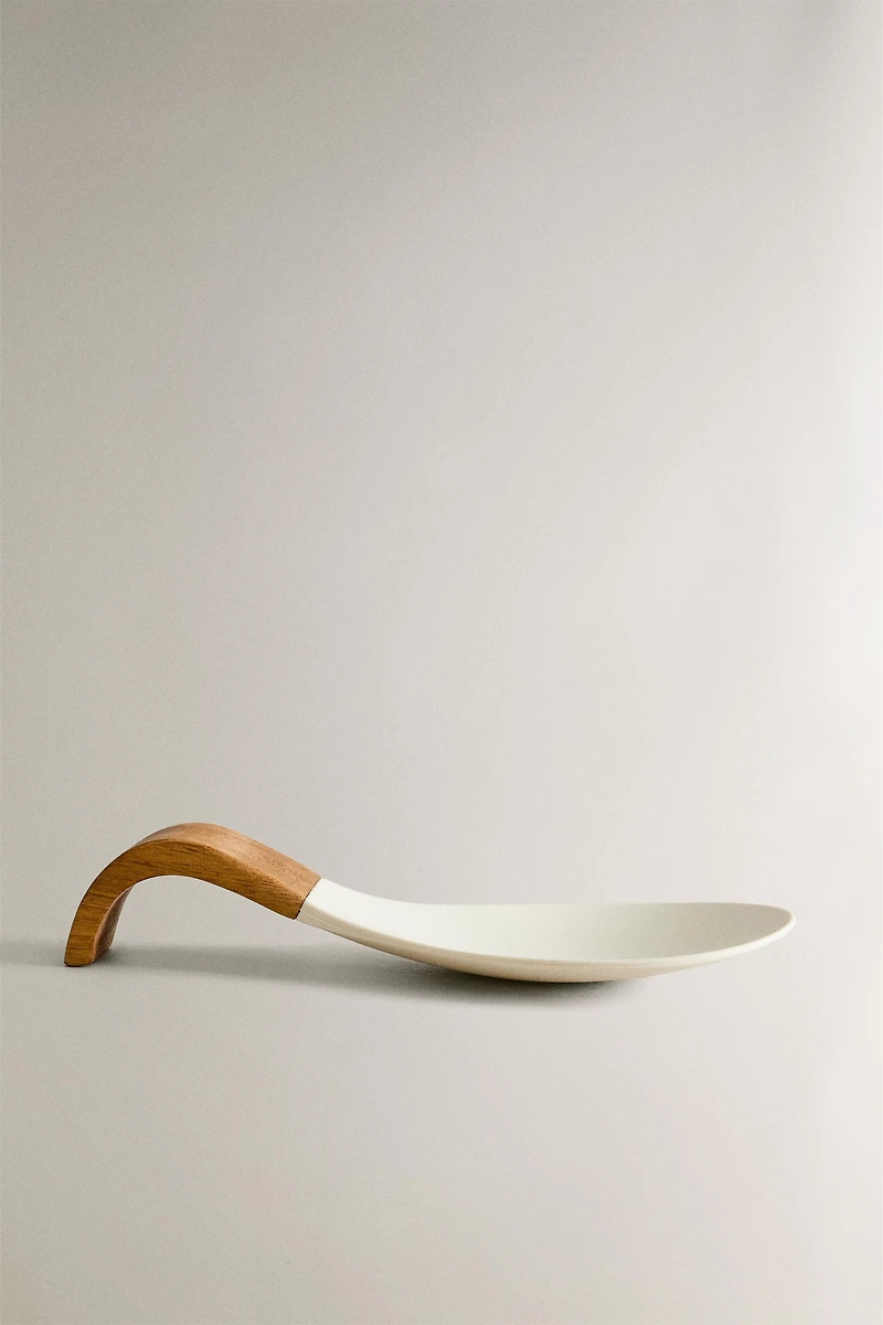 WOOD AND SILICONE SPOON REST