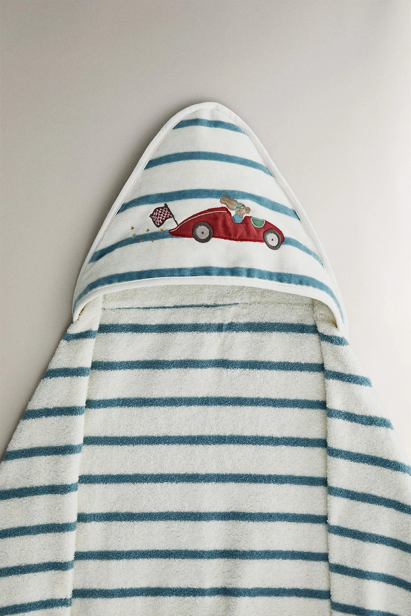 SERVIETTE DE BAIN ENFANT CAPUCHE CHIEN DE COURSE