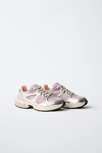MESH SNEAKERS