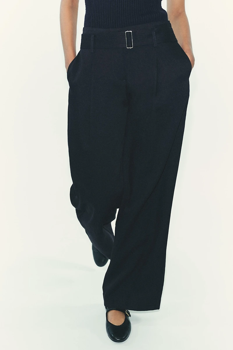 BELTED WIDE LEG PANTS