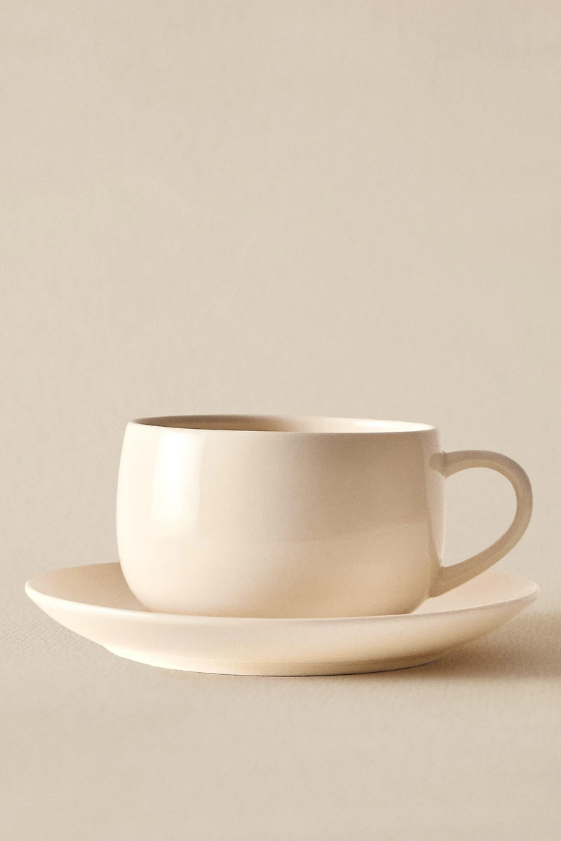 PLAIN STONEWARE TEACUP