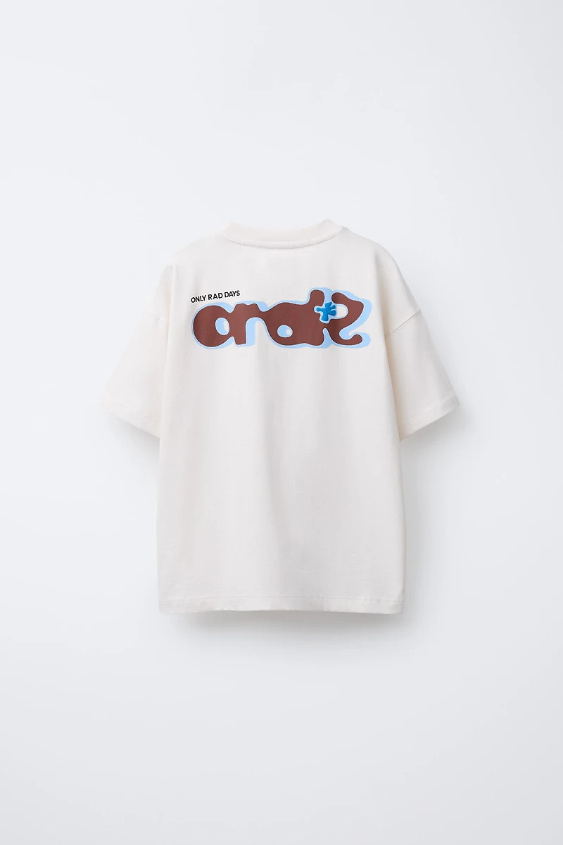 RAISED TEXT PRINT T-SHIRT