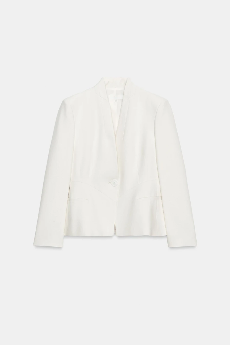 FITTED BLAZER WITH SHOULDER PADS