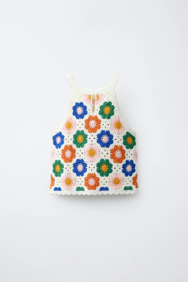 CROCHET FLORAL KNIT TOP