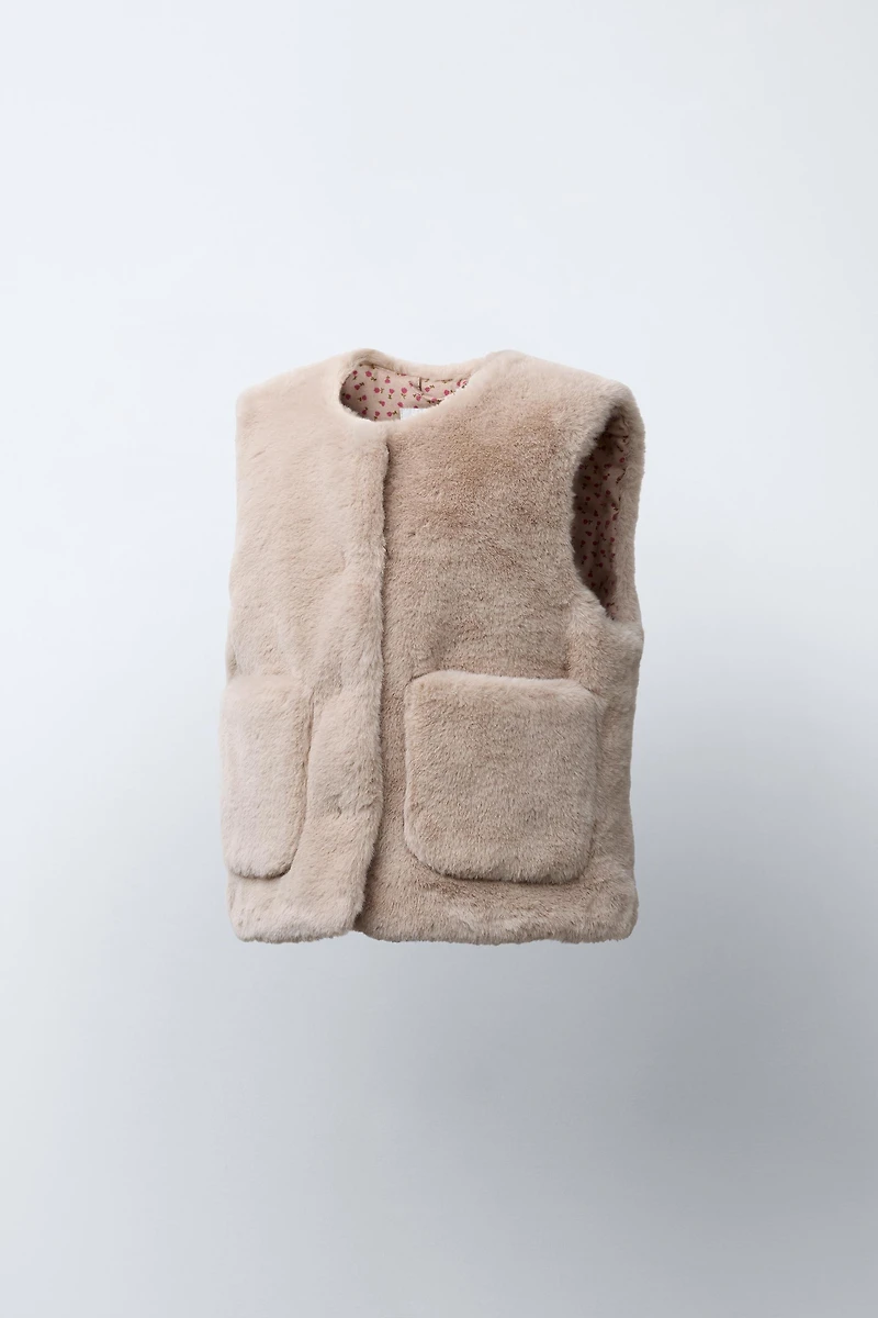 FAUX FUR VEST