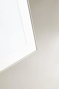 THIN SILVER PICTURE FRAME