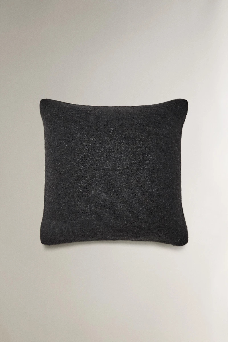 HOUSSE DE COUSSIN EN POINT