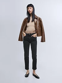 Mid-rise cropped slim fit jeans