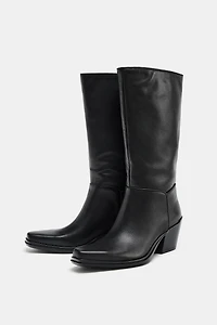 BOTTINES EN CUIR STYLE COW-BOY