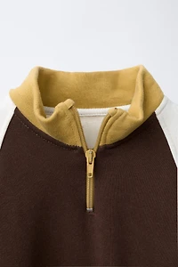 COLOR BLOCK EMBROIDERED TEXT SWEATSHIRT