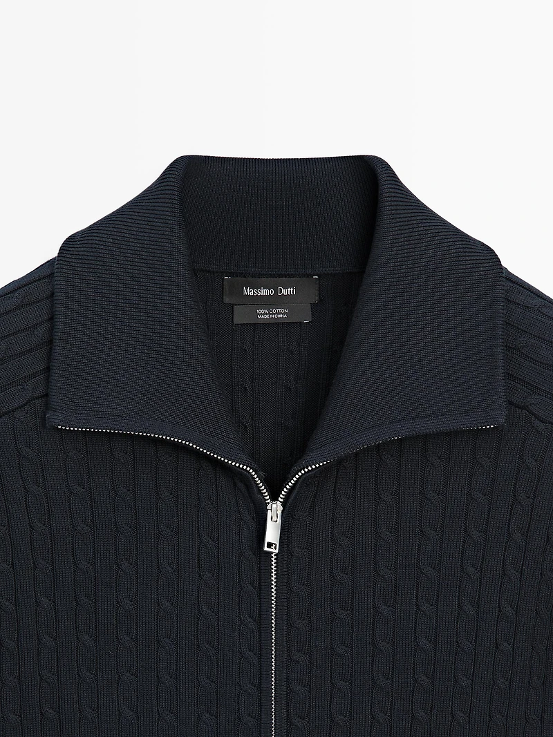 Cardigan en maille torsadée zippé coton