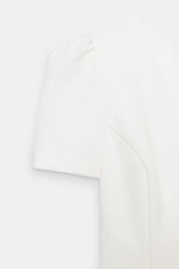 ROBE COURTE À NŒUD