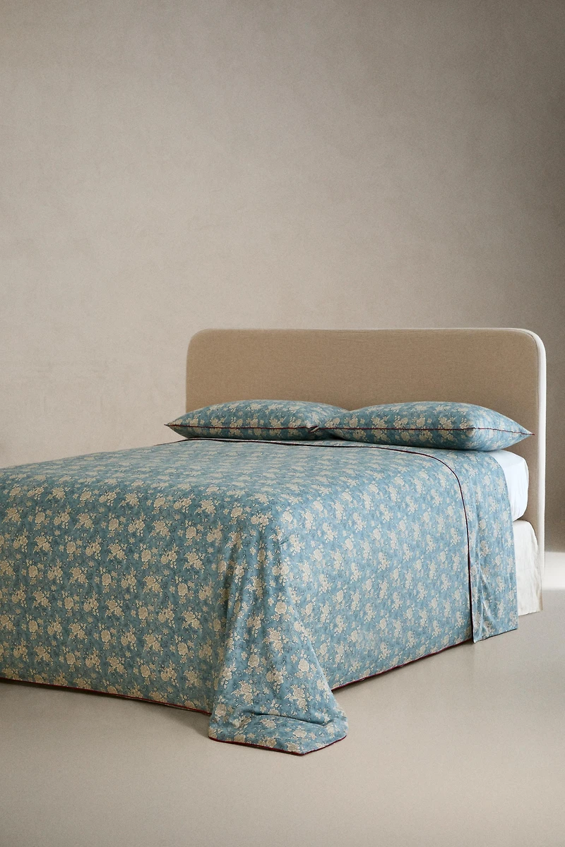 HOUSSE DE COUETTE SATIN FLEURS PASSEPOIL