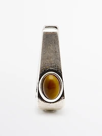 Boucles d’oreilles géométriques avec pierre