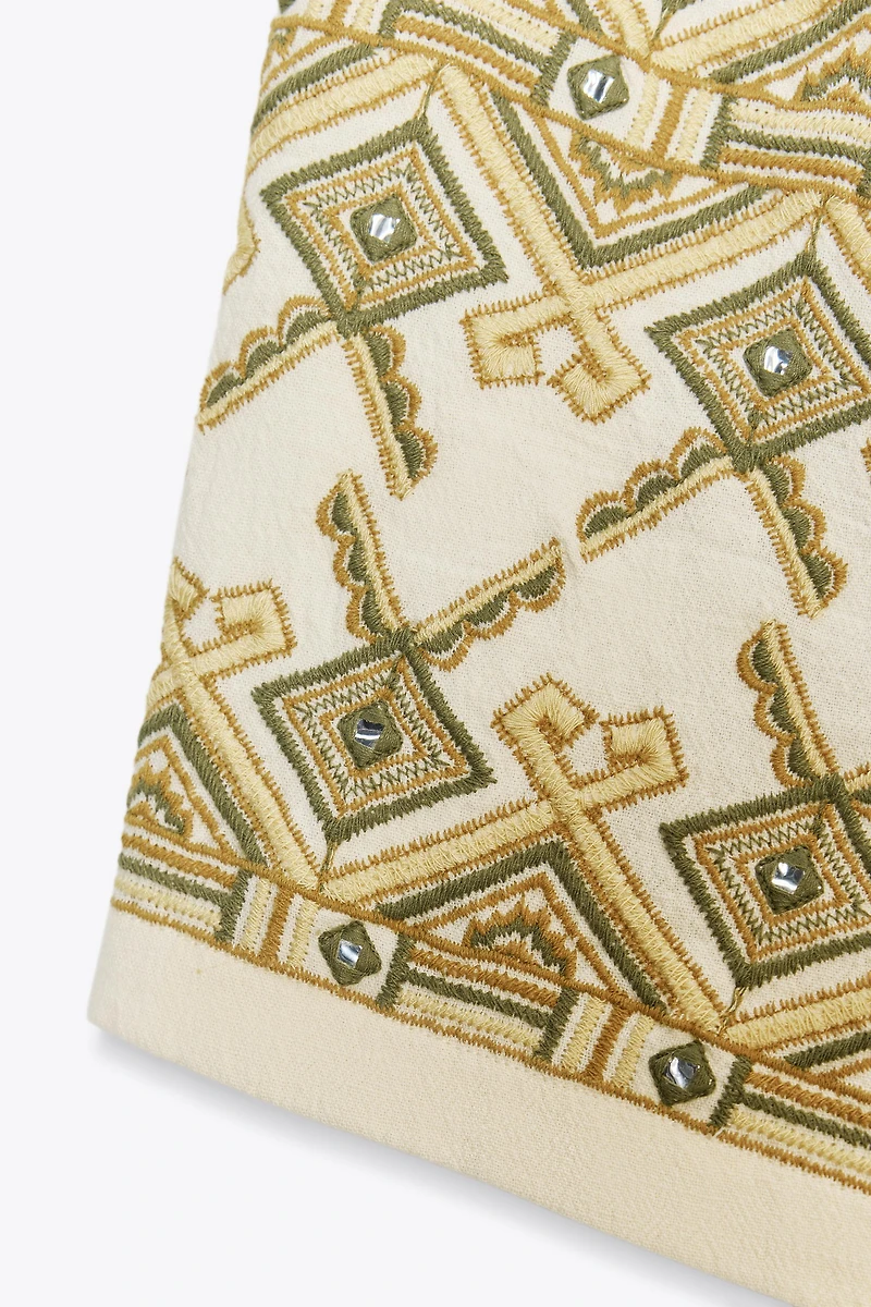 BERMUDA BRODERIES MIROIRS