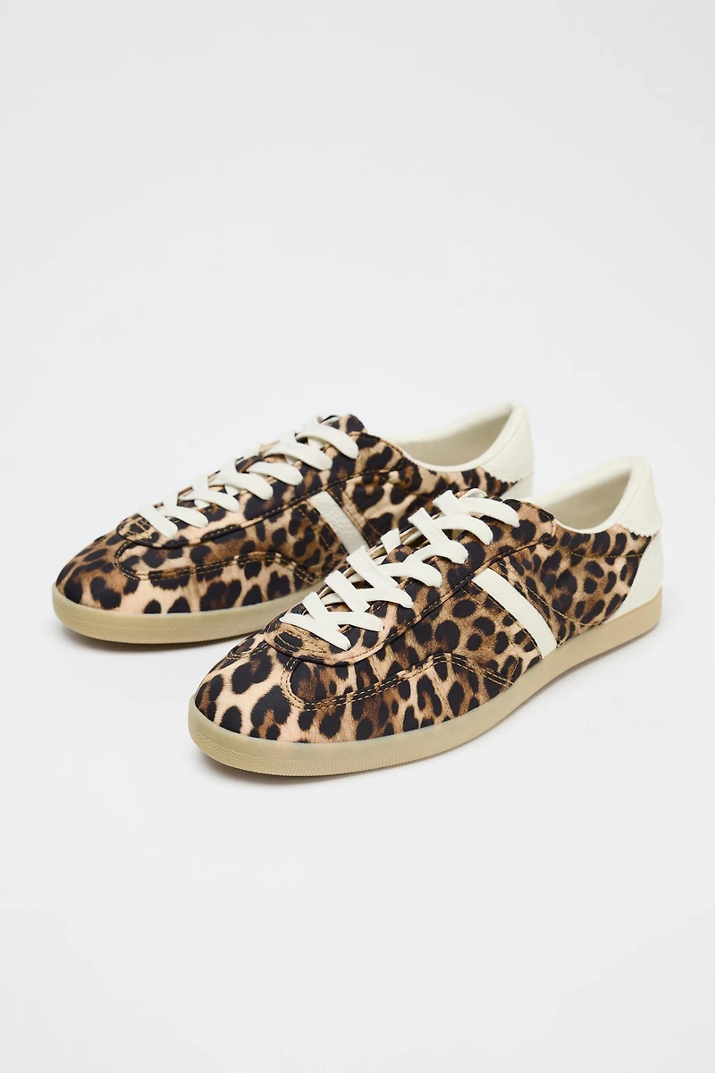 TENNIS IMPRIMÉ ANIMALIER