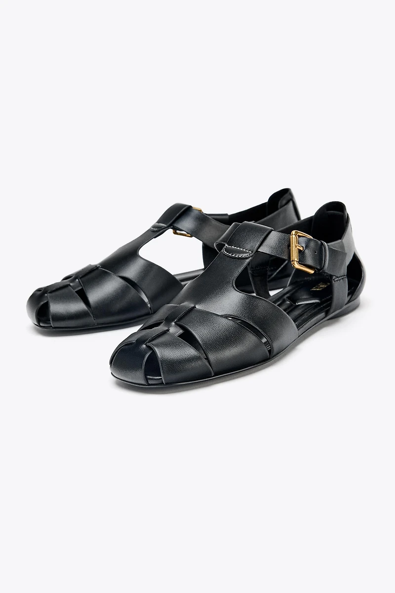 CHAUSSURES PLATES STYLE PLAGE