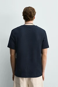REGULAR FIT TEXTURED T-SHIRT