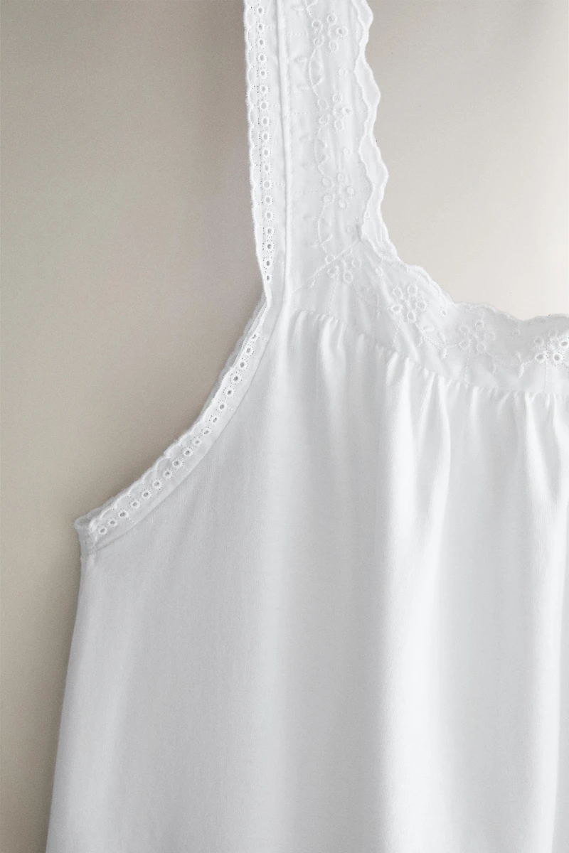 COTTON LACE-TRIM NIGHTGOWN